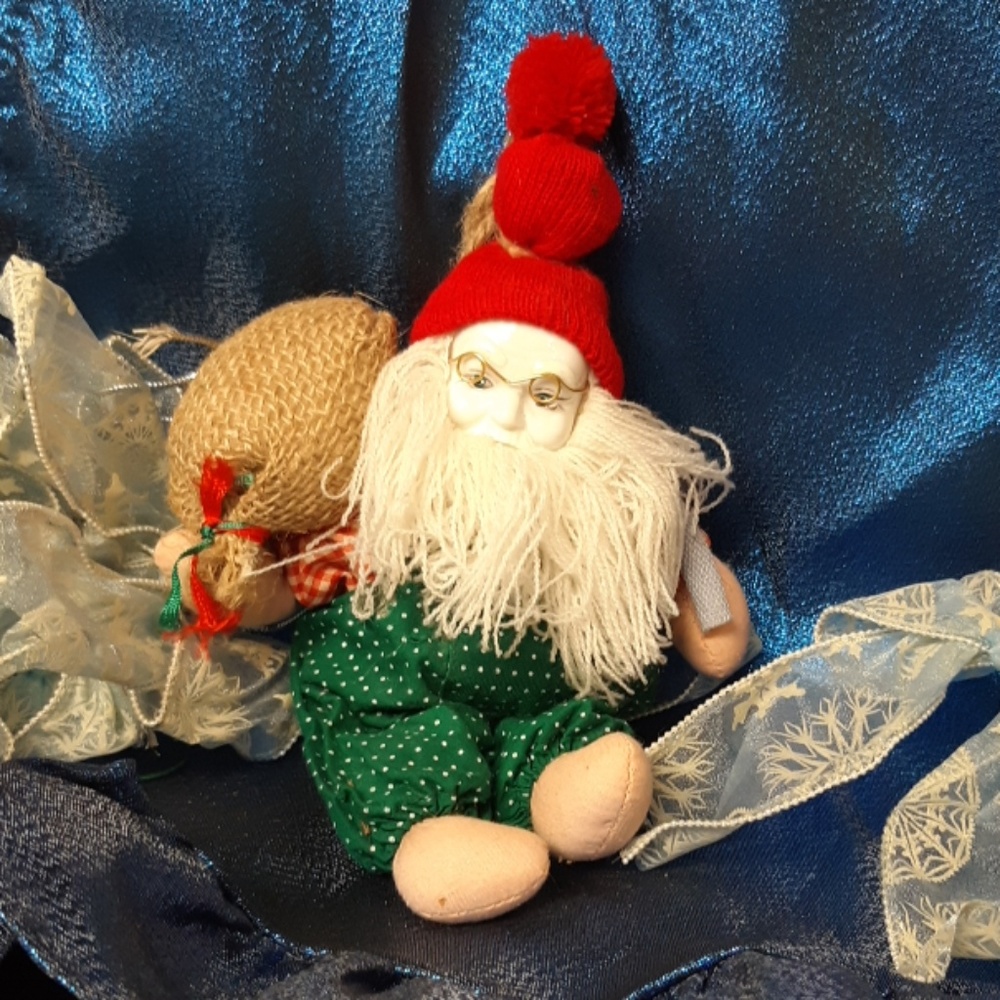 Creepy Santa Figure Mixed Materials Christmas Decoration Winter Troll home decor